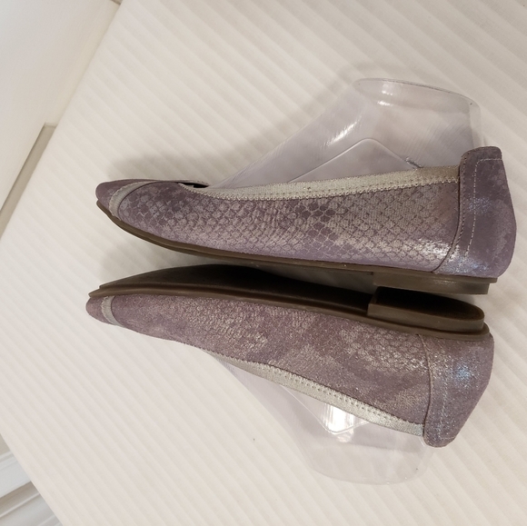 Vionic Caroll Purple & Silver Ballet Style Flats size 7.5, comfy - Picture 5 of 11